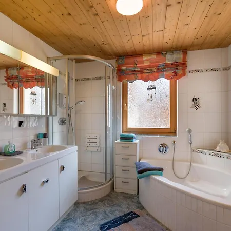 Апартаменты Bei Hanni *